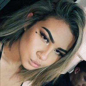 Meet your Posher, Destiny